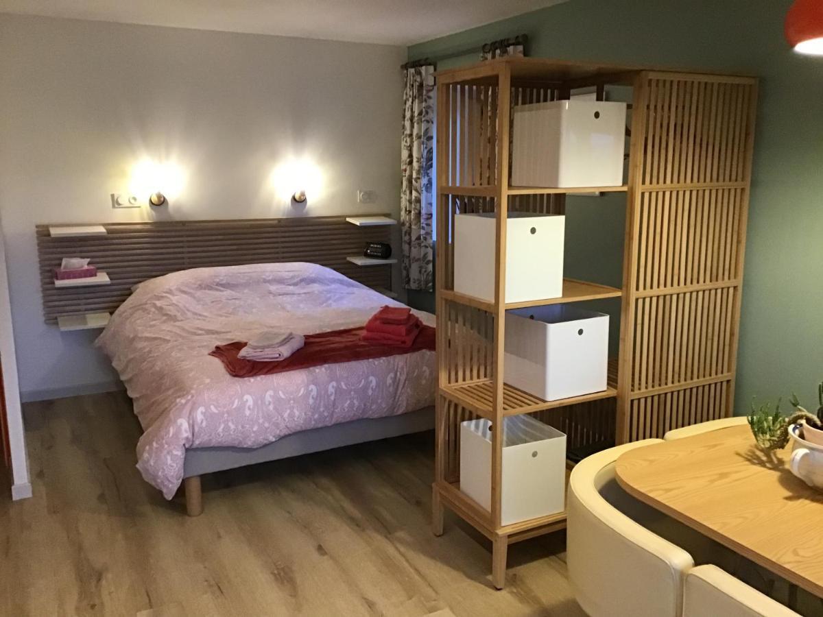 La Mazille , Cossy Vakantiestudio Met Zwembad In Zuid-Bourgogne Anglure-sous-Dun Zewnętrze zdjęcie