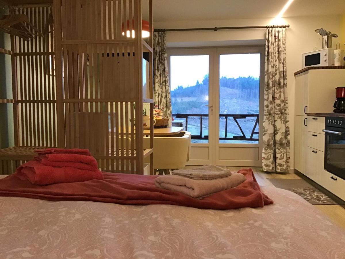 La Mazille , Cossy Vakantiestudio Met Zwembad In Zuid-Bourgogne Anglure-sous-Dun Zewnętrze zdjęcie